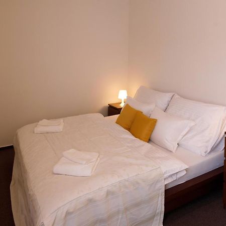 Litvan Sunset Apartments Czeskie Budziejowice Zewnętrze zdjęcie